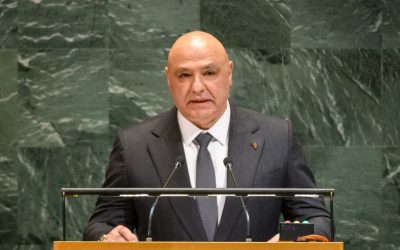 “الديار”: لبنان في عين العاصفة: تهديدات أميركية بـ«نزع السلاح» أو الحرب ماكرون: سننظم مؤتمرًا لإعادة إعمار لبنان قانون تصويت المغتربين يفجّر مواجهة جديدة داخل المجلس