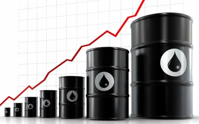 النفط تراجع عن أعلى مستوى في سبعة أسابيع